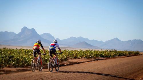 Stošek s Allemanem předčasně opouští Cape Epic ze zdravotních důvodů!